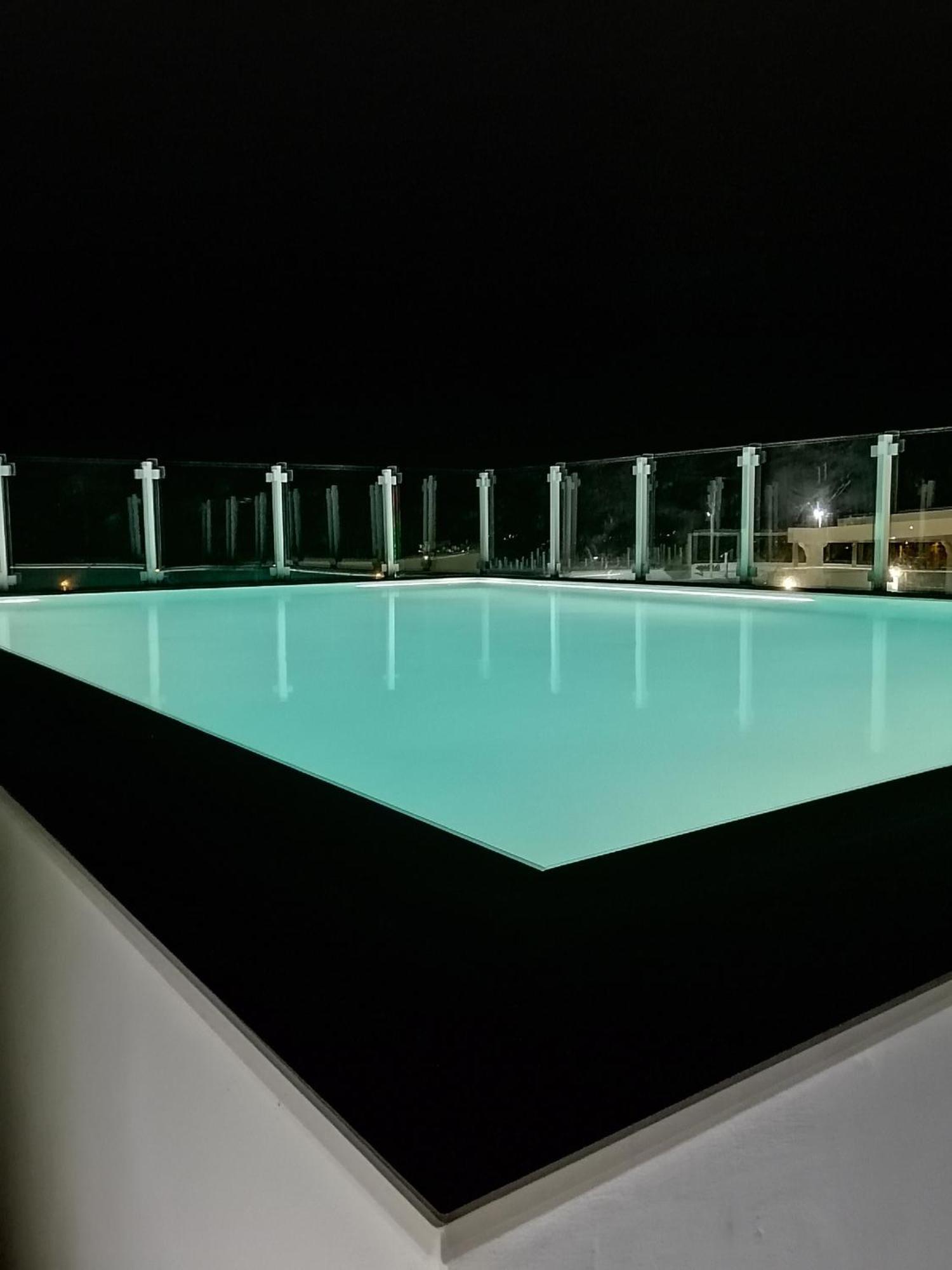 Piscina Panoramica Vista Mare - Wifi - Ac Int 9 Santa Maria al Bagno Quarto foto